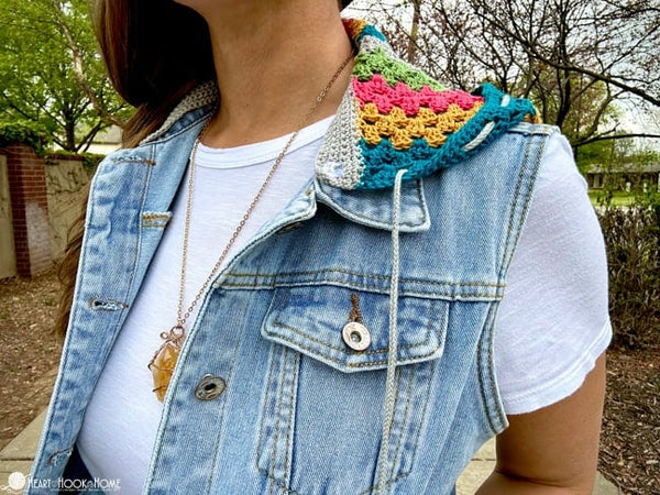 detachable granny stitch hood crochet pattern hooded scarf front view