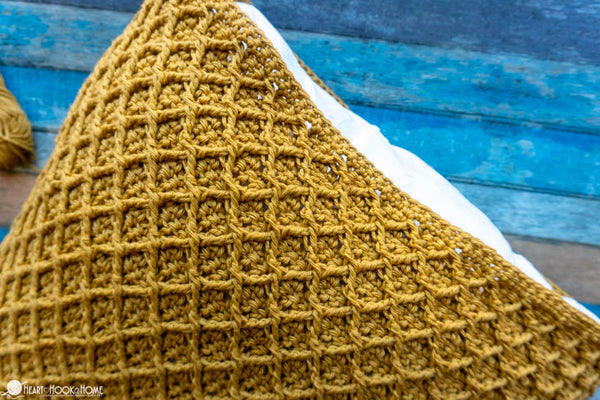 diamond pillow cover crochet pattern textured cushion design