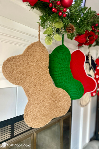 dog bone christmas stocking crochet pattern festive pet stocking