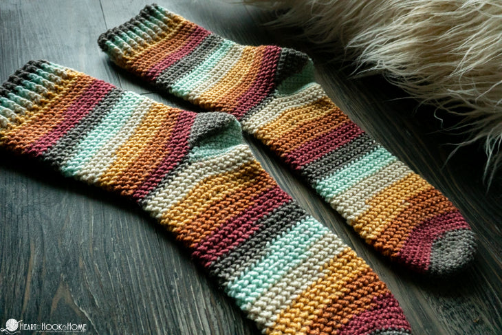 herringbone crochet stitch socks close up detail