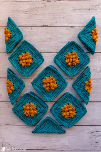 crochet sling bag stitch detail close up