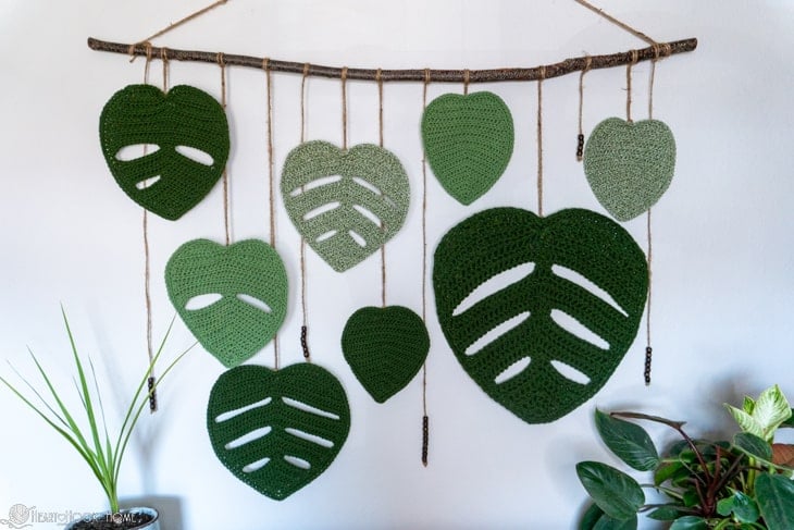 monstera wall hanging crochet pattern boho leaf decor