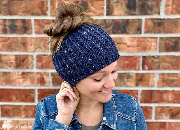 one skein messy bun beanie crochet pattern ponytail hat